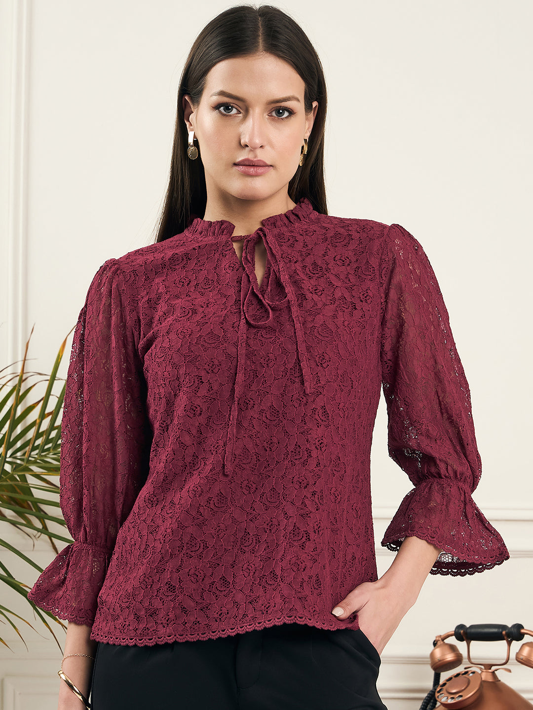 Noi Womens Lace Top With Three-Quarter Sleeves