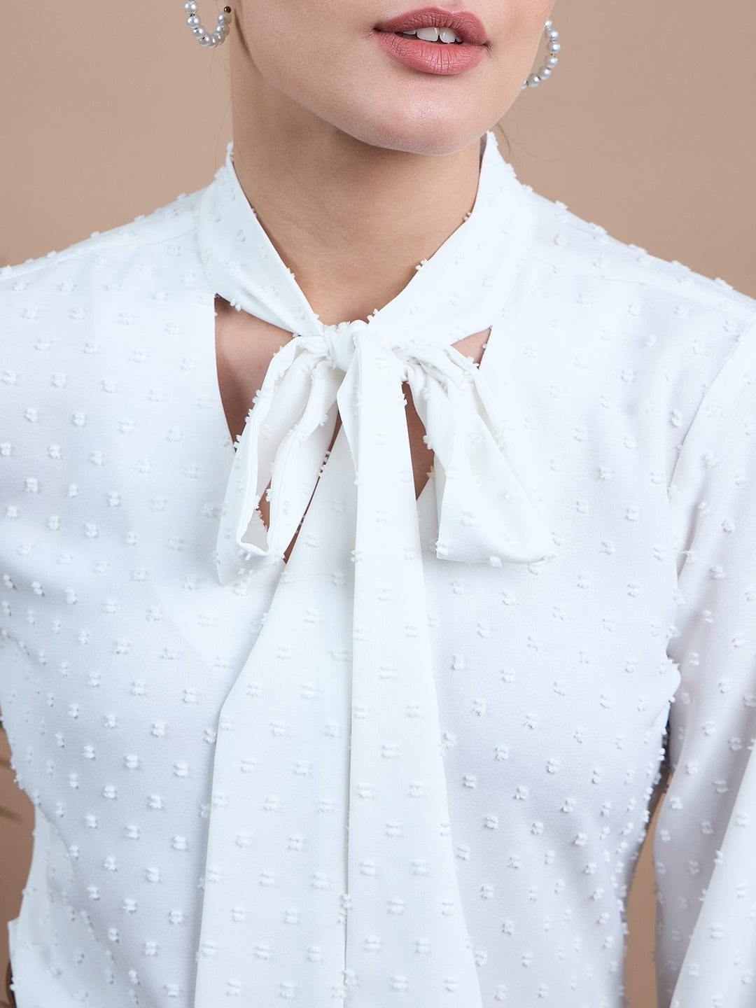 Noi Womens White Top With Neck Tie-Up